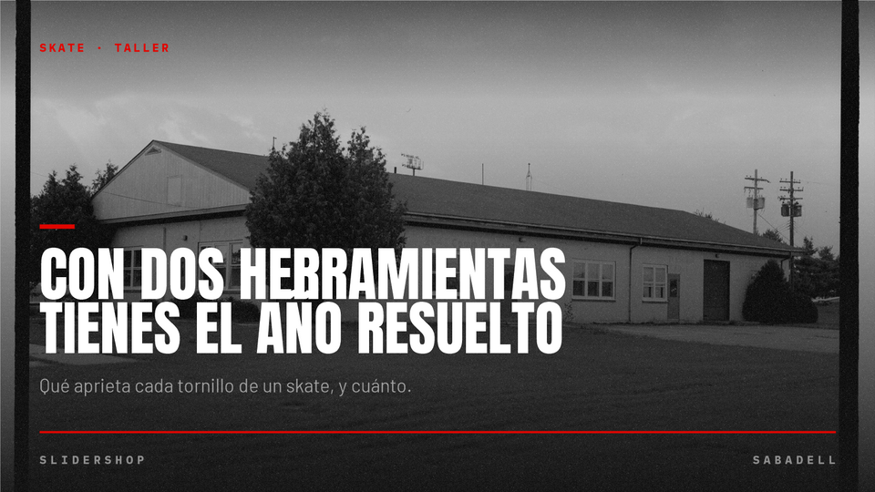 Llave de skate y tornillería sobre un banco de trabajo, artículo de Slidershop Sabadell